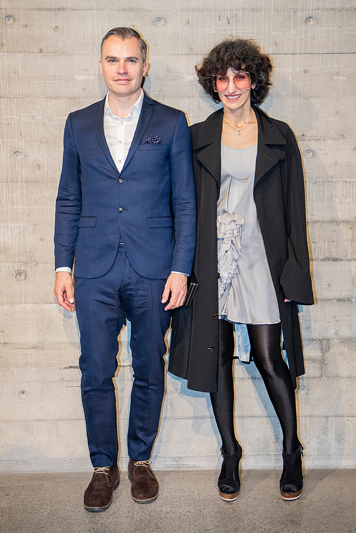 prins carl philips kollega minglade på konstinvigning 15 Prins Carl Philips kollega minglade på konstinvigning