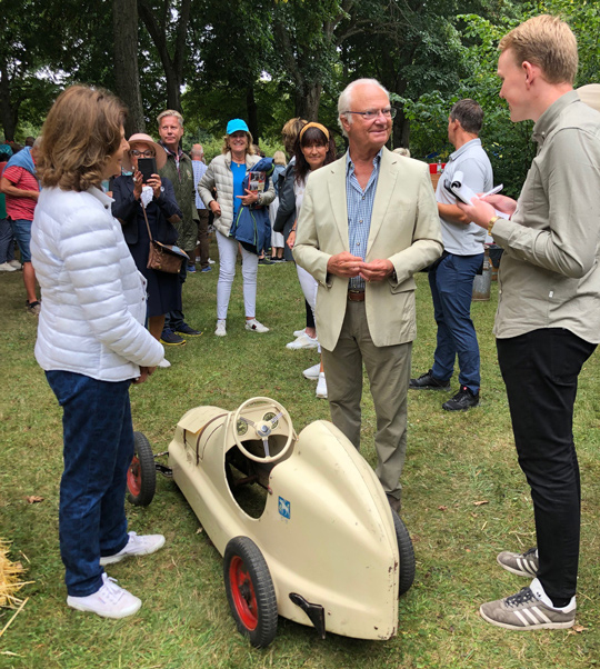 Kungen avbröt plötsligt semestern på Öland