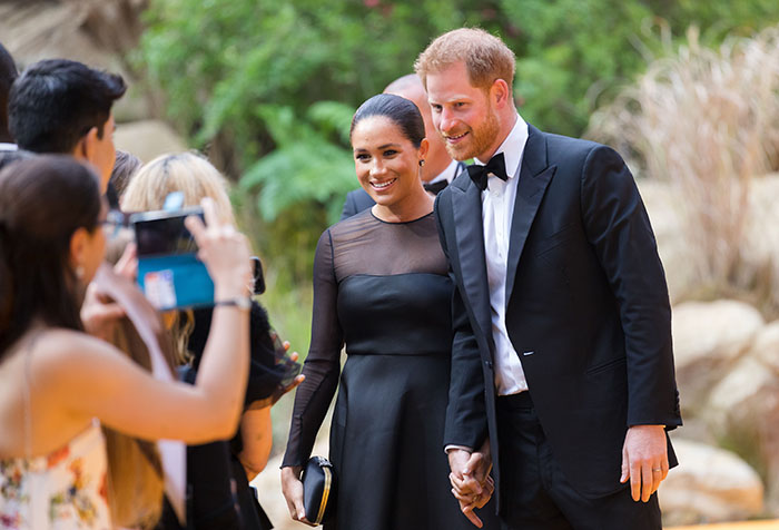 Därför är Meghan och Harry utfrysta av societeten