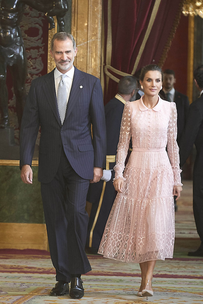 Pampig nationaldag med Felipe och vackra Letizia