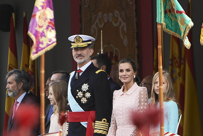 Pampig nationaldag med Felipe och vackra Letizia