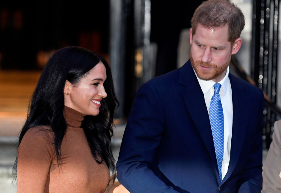 Kungahuset öppnar famnen för Meghan och Harry igen