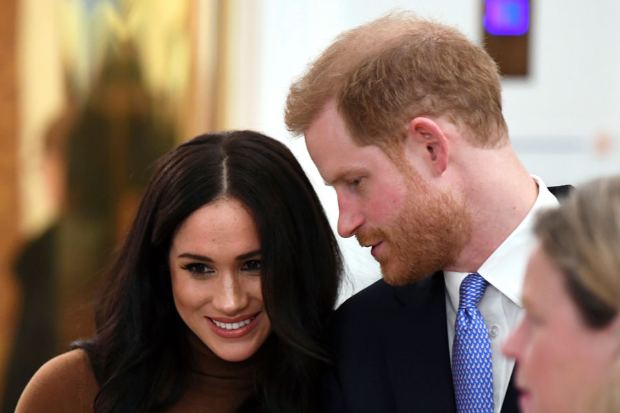 Prins Harry och Meghan lämnar kungahuset – flyttar till USA