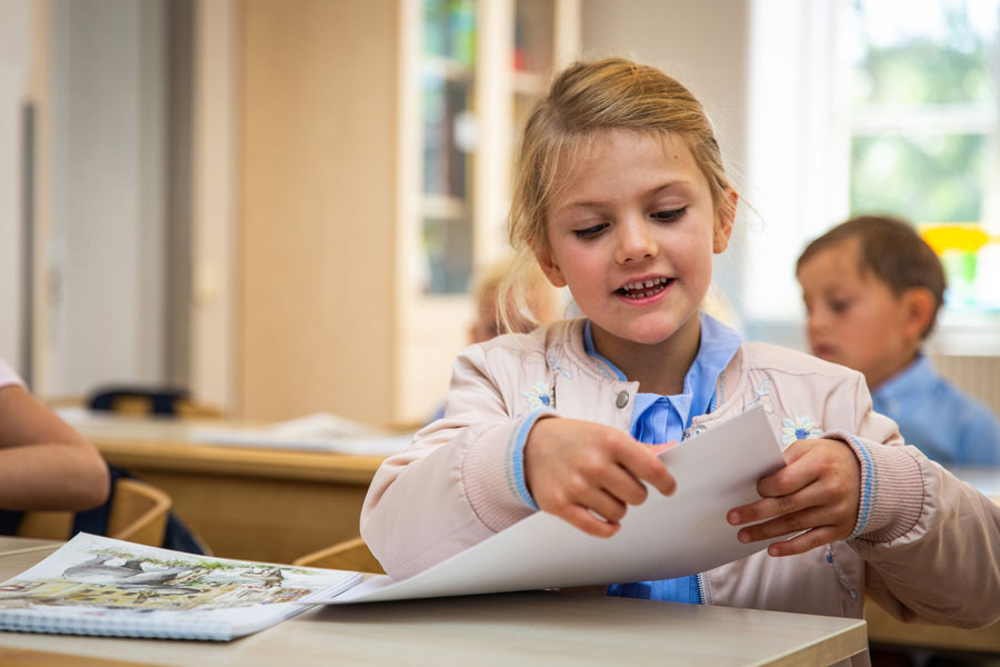 Estelles skola stänger – drabbad av coronaviruset