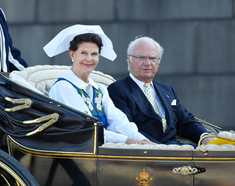 Kungen och Silvias glada besked mitt i krisen