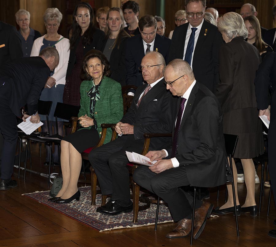 Kungen och Silvia hedrade mjölkbönderna på slottet