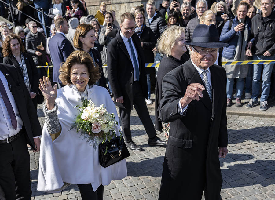 Jubel under kungaparets succébesök i Blekinge