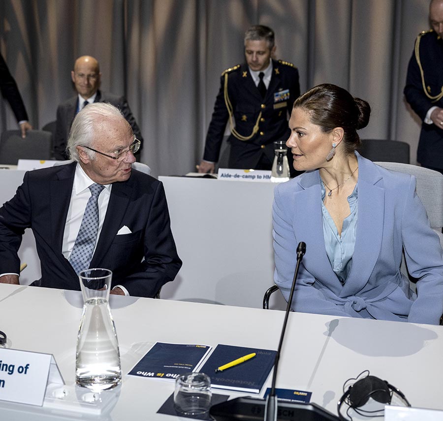 kungen och victoria visar enad front under viktigt toppmöte 2 Kungen och Victoria visar enad front under viktigt toppmöte