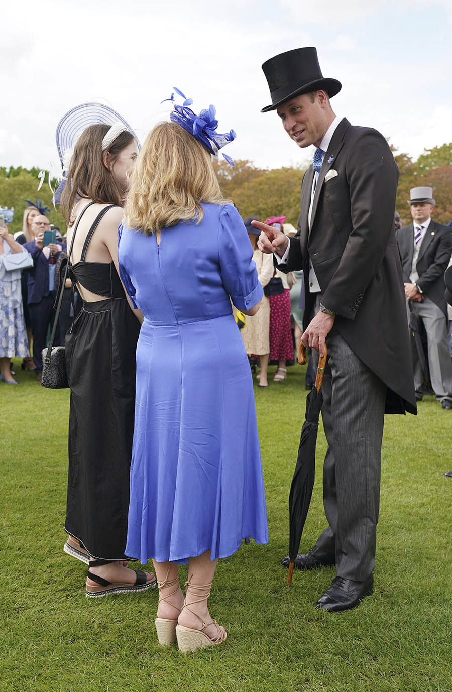 Prins William och Kates trevliga gardenparty på slottet