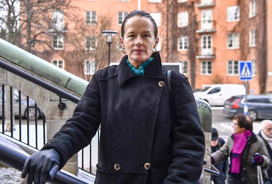 lasse berghagen vaken efter nedsövningen på sjukhuset 2 Lasse Berghagen vaken efter nedsövningen på sjukhuset