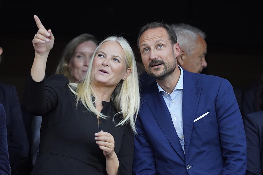 Därför missar Mette-Marit kungens stora fest i Stockholm