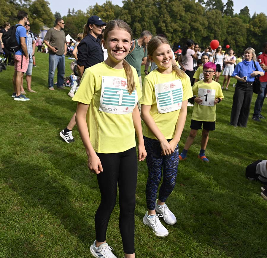 Victorias härliga sportdag med prinsessan Estelle i Hagaparken