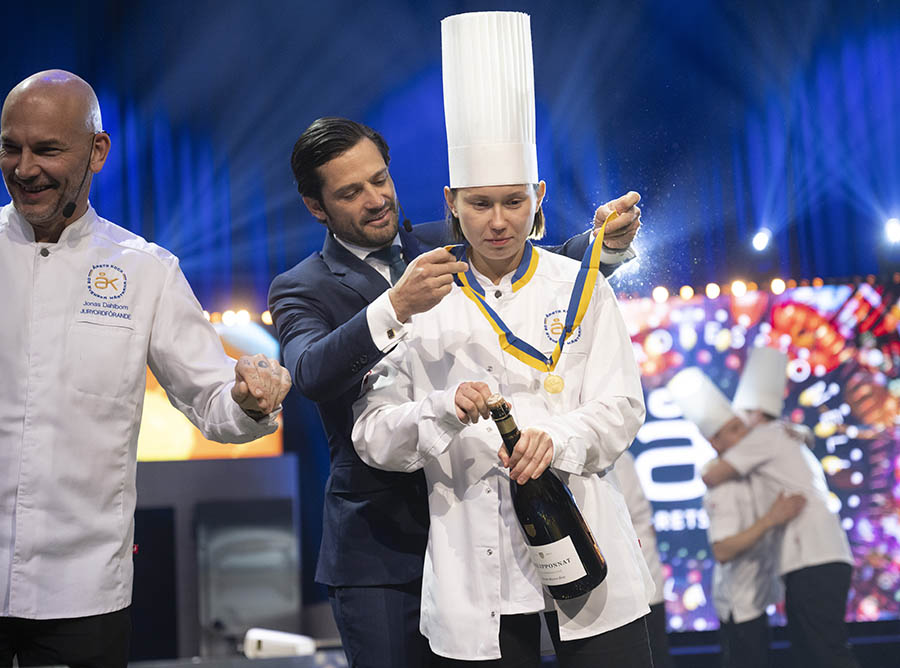 Prins Carl Philip utsåg Årets kock under tv-sända galan