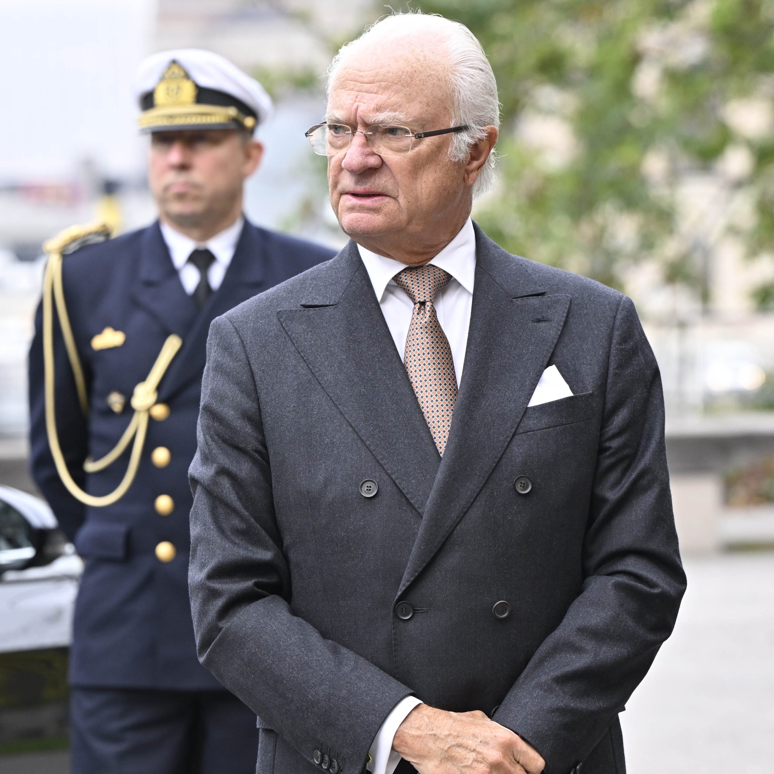 madeleines och chris gemensamma beslut – konsulterat kungen 3 Madeleines och Chris gemensamma beslut – konsulterat kungen