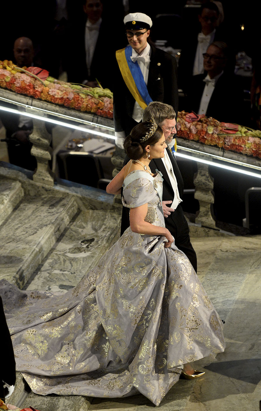 Victorias läckraste Nobelklänningar genom åren