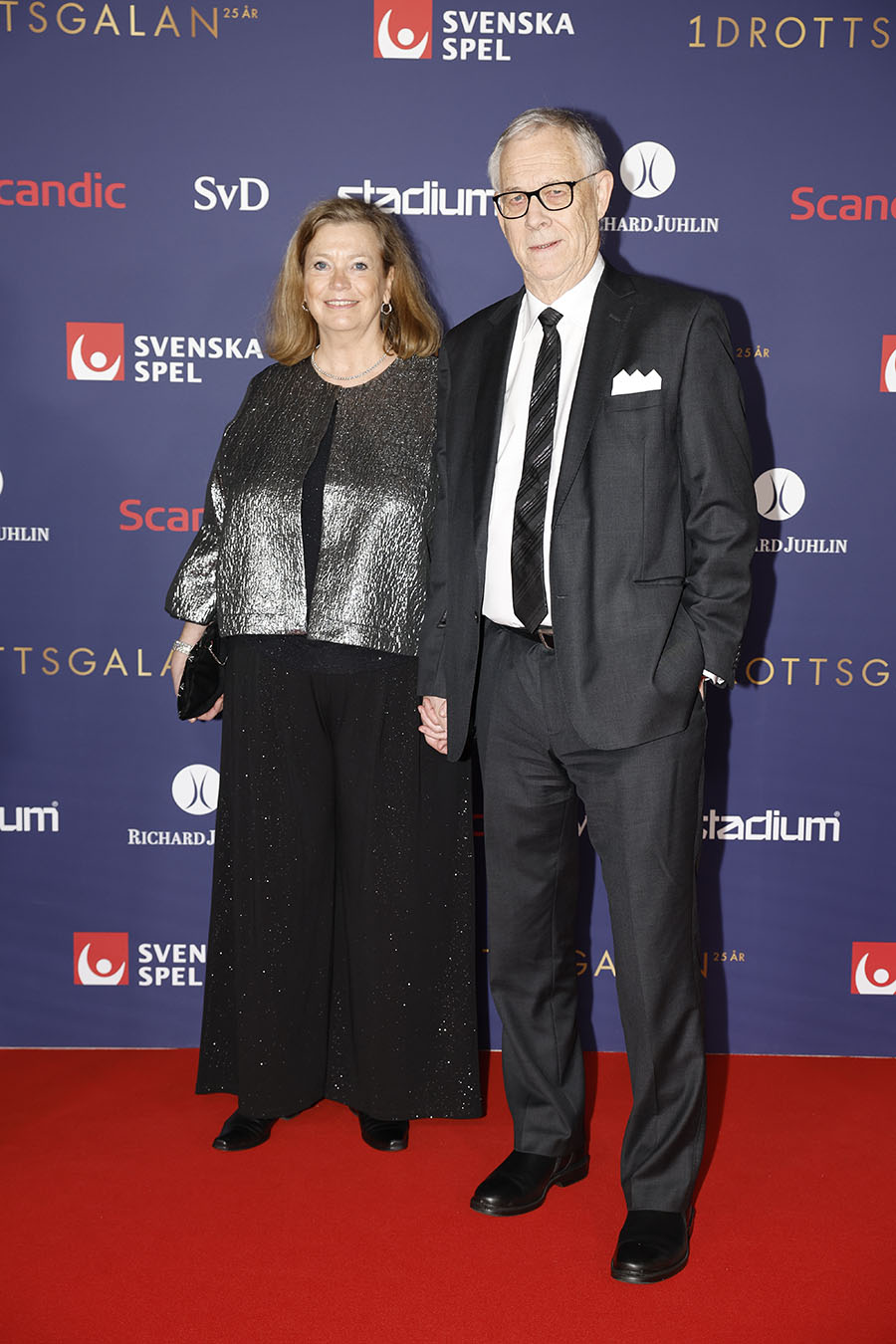 Kändisarna trängdes på vimlet under festliga "Idrottsgalan"