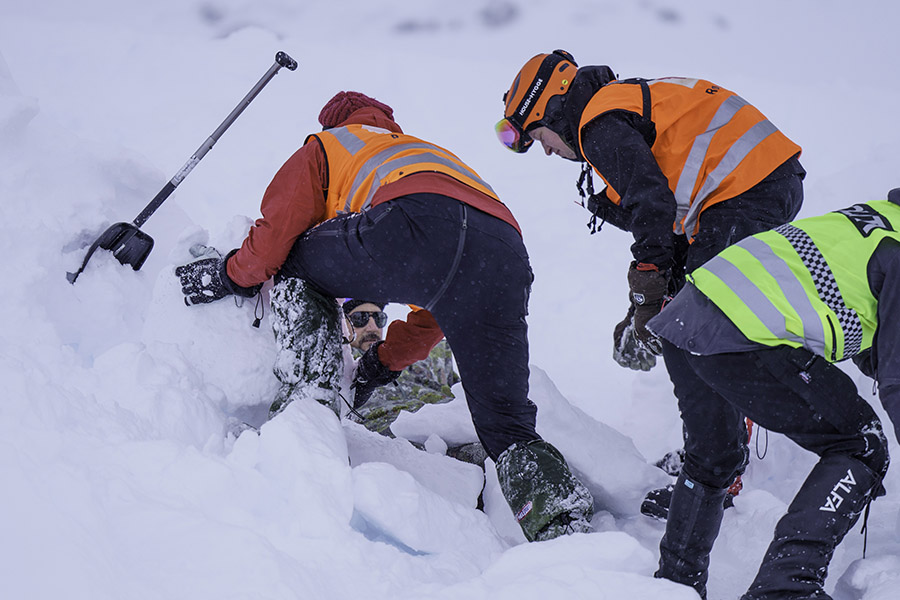 drama i fjällen: här räddas kronprins haakon från snöraset 5 Drama i fjällen: Här räddas kronprins Haakon från snöraset