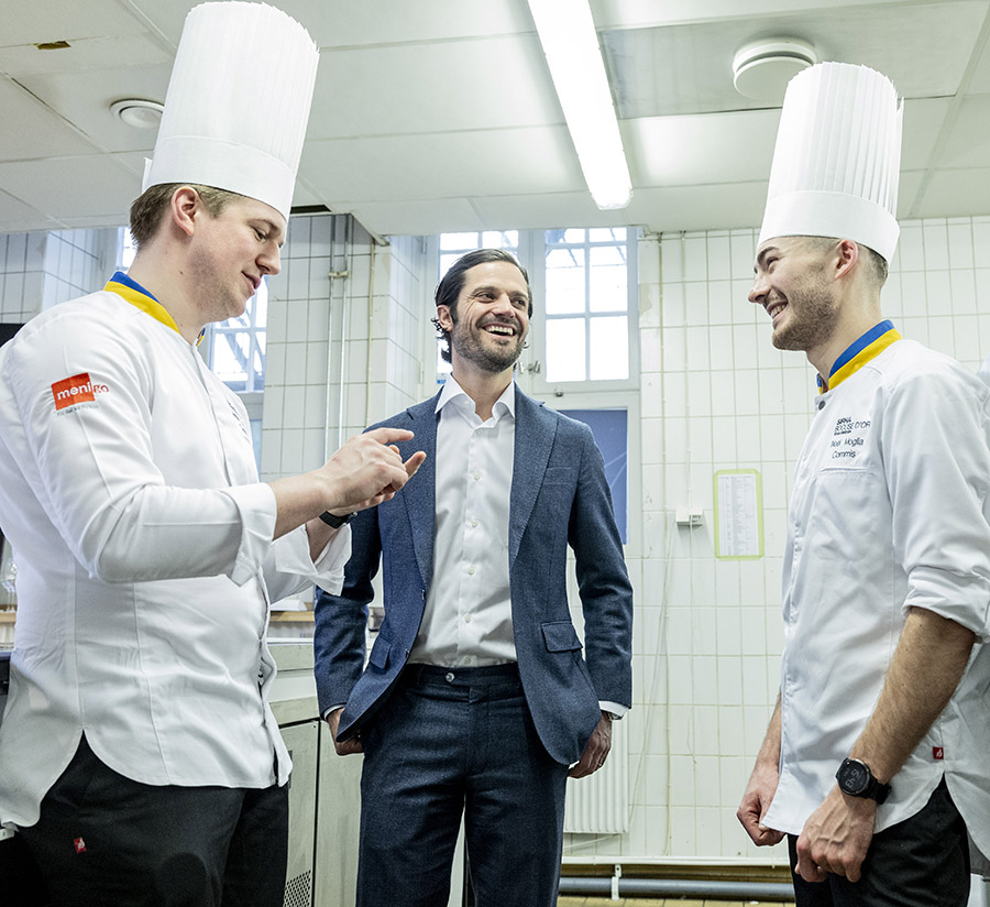 prins carl philip på nytt kungligt uppdrag – men var är sofia? 1 Prins Carl Philip på nytt kungligt uppdrag – men var är Sofia?