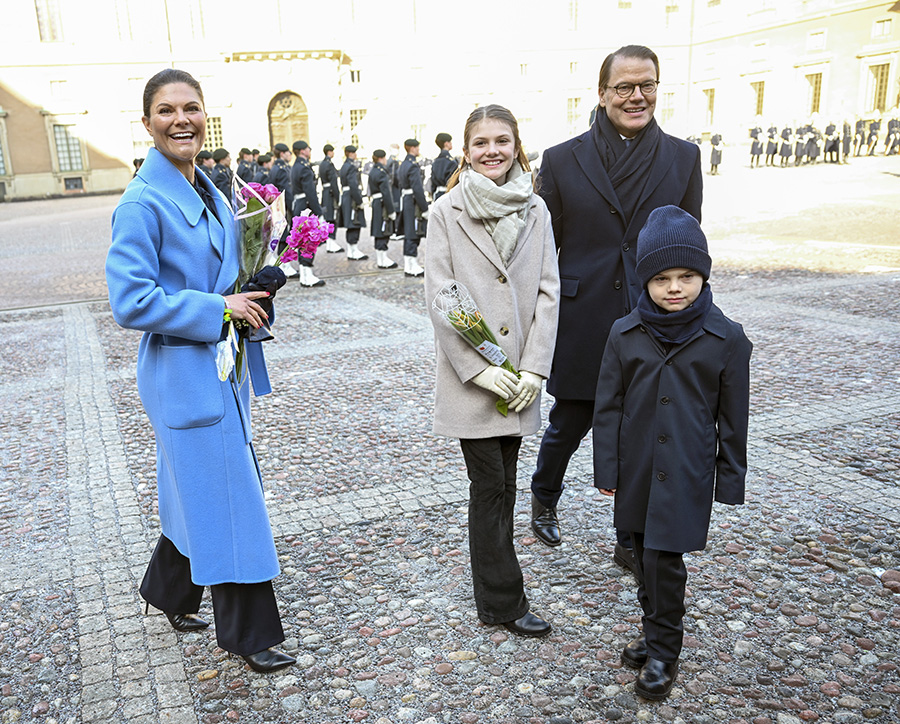 Så skyddar prins Daniel sonen Oscar i utsatta situationer