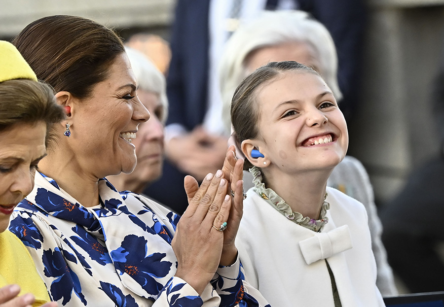 prinsessan estelle stal showen framför kändiskvinnan 3 Prinsessan Estelle stal showen framför kändiskvinnan