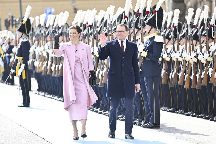 Bild-Extra: Här välkomnas kung Frederik och Mary till Sverige