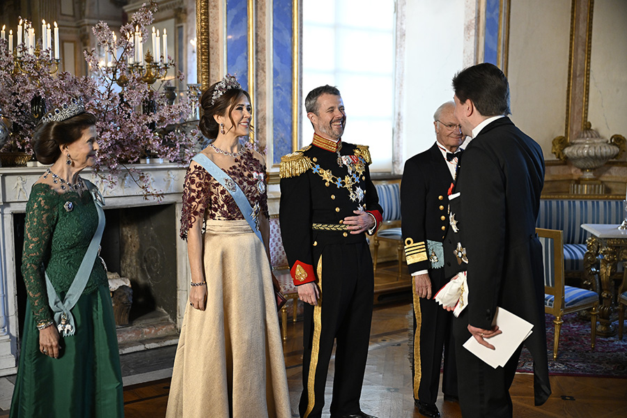 Victorias succé på galafesten för kung Frederik och Mary