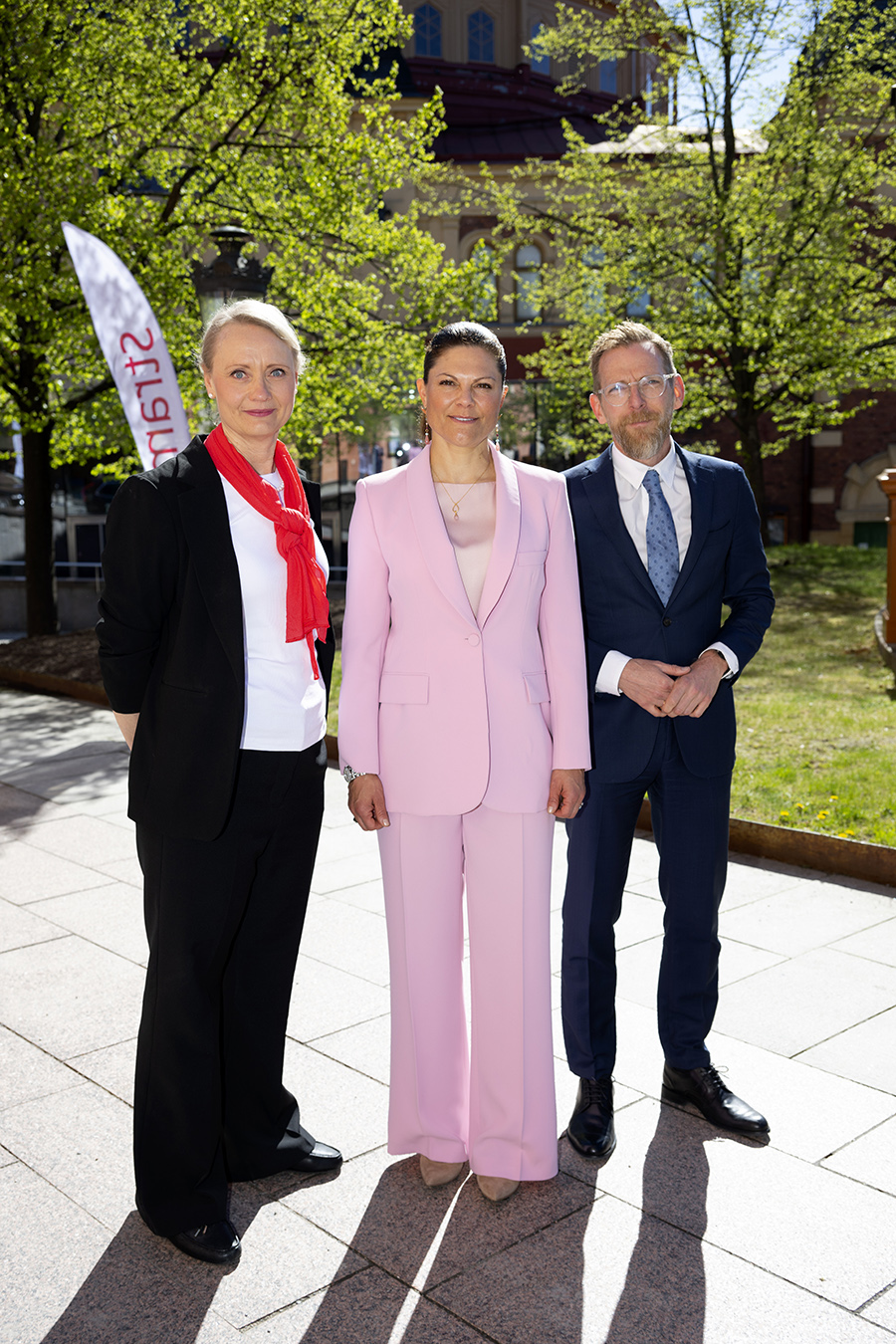 sanslösa priset på victorias rosa succékostym överraskar 6 Sanslösa priset på Victorias rosa succékostym överraskar
