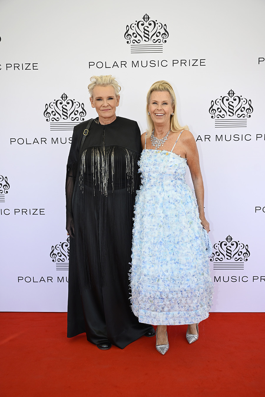 lesbiska kändiskvinnans privata chockbild på victoria och sofia 5 Lesbiska kändiskvinnans privata chockbild på Victoria och Sofia