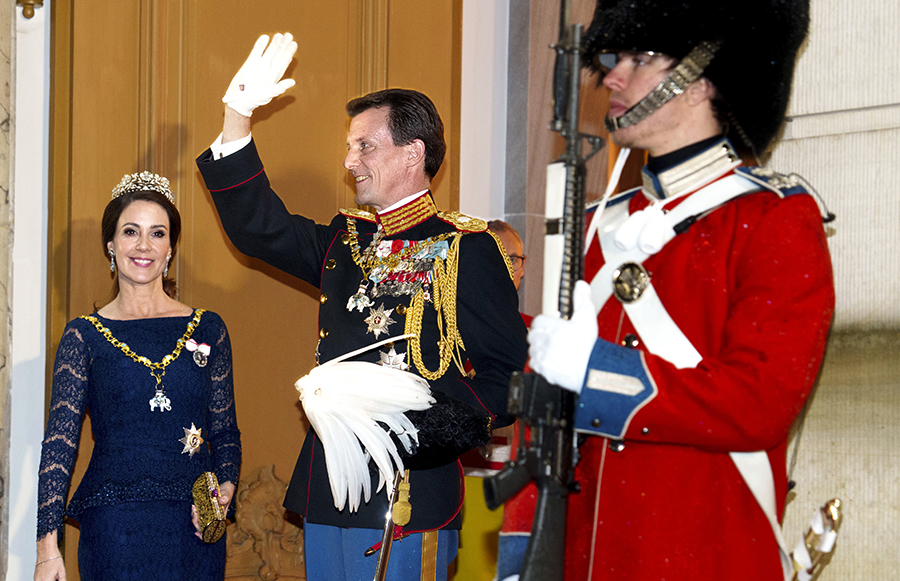 kung frederik skakas av jättebråk i danska kungafamiljen 3 Kung Frederik skakas av jättebråk i danska kungafamiljen
