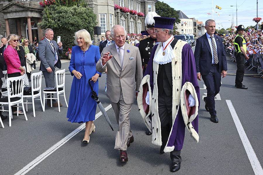 drottning camilla skadad efter olycka på resa – läkare på plats 1 Drottning Camilla skadad efter olycka på resa – läkare på plats