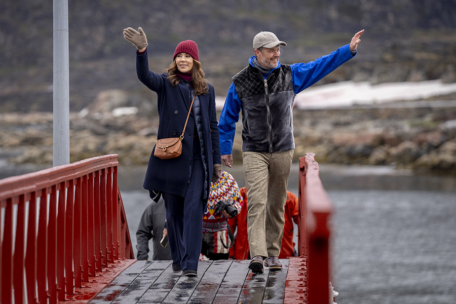 Bild-Extra: Drottning Marys märkliga dans på Grönland