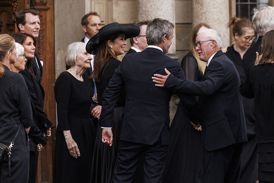 oroväckande bilder: drottning mary otäckt skadad i ansiktet 2 Oroväckande bilder: Drottning Mary otäckt skadad i ansiktet