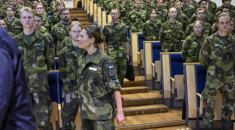 bild-extra: victorias militära utbildning i skolbänken 2 Bild-Extra: Victorias militära utbildning i skolbänken