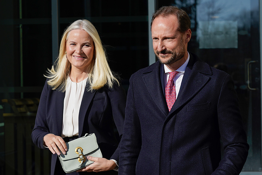 Hovets besked: Mette-Marit och kronprins Haakon bryter upp