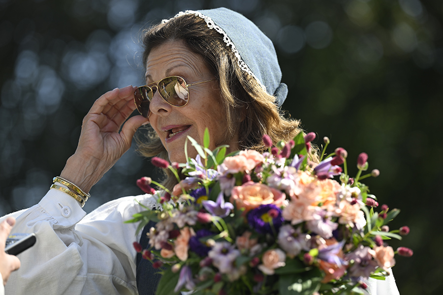 Silvia talar ut om Madeleines och Chris familjeproblem