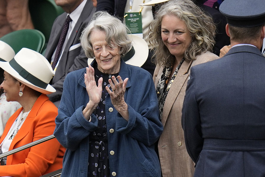"downton abbey"-stjärnan död – maggie smith blev 89 år 5 "Downton Abbey"-stjärnan död – Maggie Smith blev 89 år