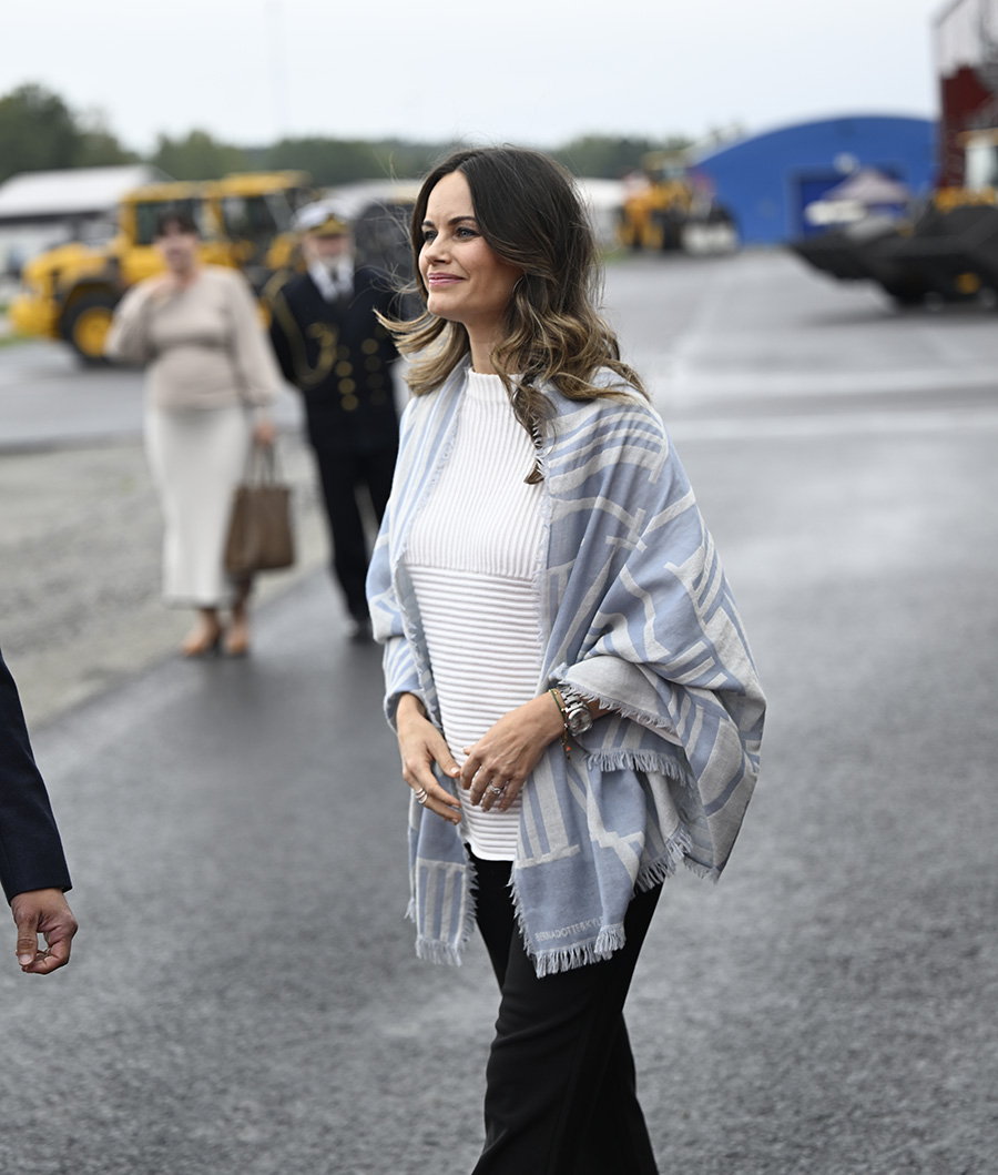 första bilderna på prinsessan sofias gravidmage – se dem här! 2 Första bilderna på prinsessan Sofias gravidmage – se dem här!