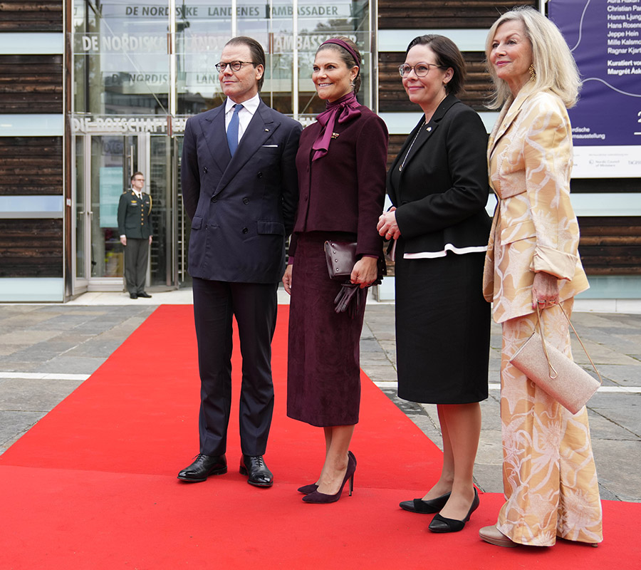 Bild-Extra: Victorias eleganta succé med prins Daniel i Berlin