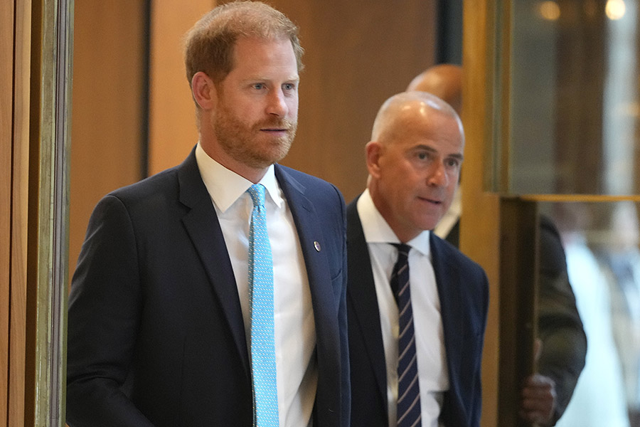 prins harry övergiven av meghan – syns allt mer ensam 3 Prins Harry övergiven av Meghan – syns allt mer ensam